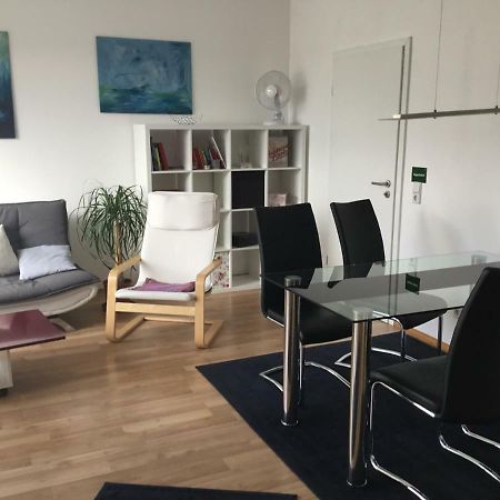 Fewo, 55 Qm, Voll Ausgestattet, Mit Sued-Loggia, Naehe Voelkerschlachtdenkmal Leipzig Bagian luar foto