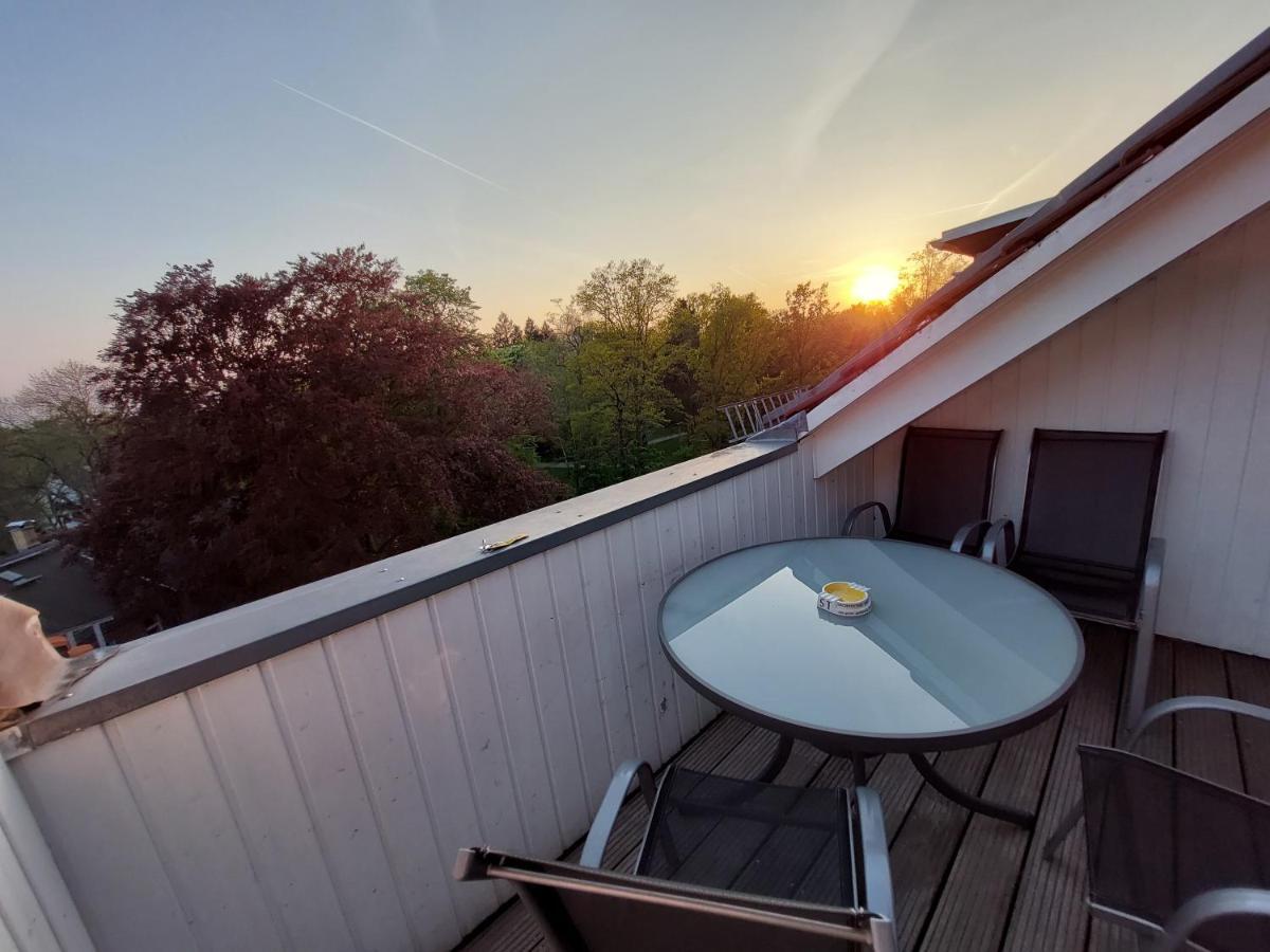 Fewo, 55 Qm, Voll Ausgestattet, Mit Sued-Loggia, Naehe Voelkerschlachtdenkmal Leipzig Ruang foto